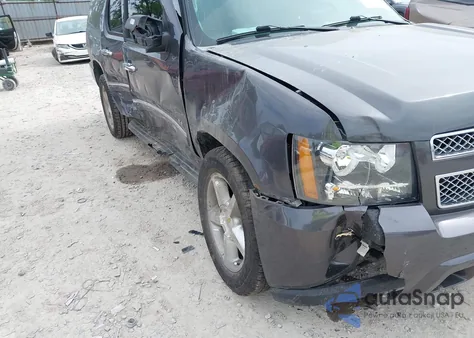 2010 Chevrolet Suburban 1500 Ltz z USA, uszkodzony, nr VIN 1GNUKKE33AR287266